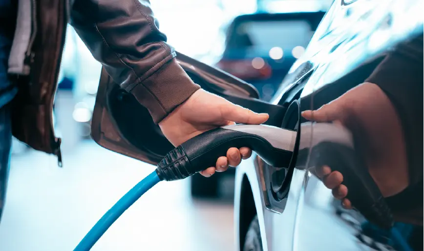 NOVA NORMA DO CBMSC REGULAMENTA RECARGA DE VEÍCULOS ELÉTRICOS EM SC